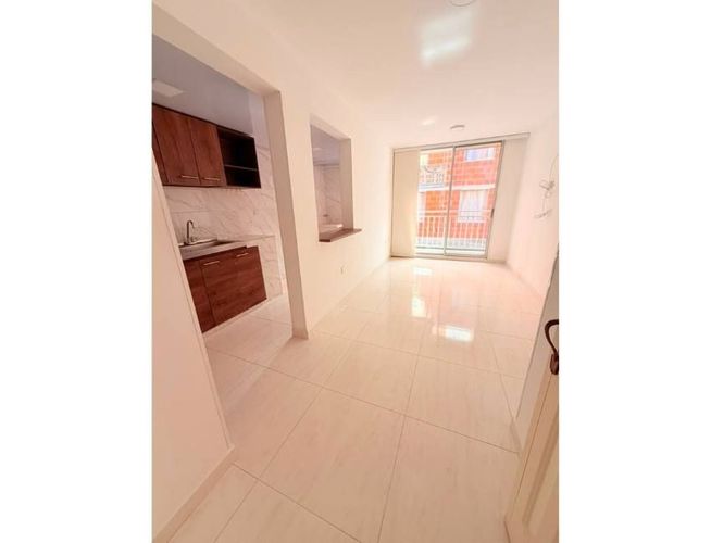 Apartamento de 3 alcobas en venta en San Antonio Del Carrizal, Girón, 60 m² · foto 7 de 10