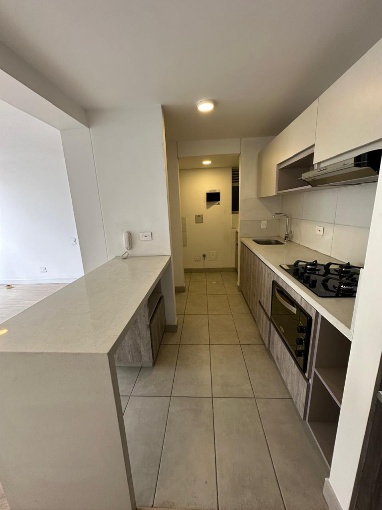 Apartamento en venta en Las Americas, Bogotá · foto 15 de 22