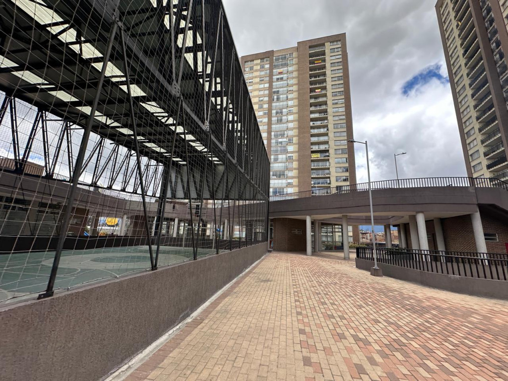 Apartamento en venta en Las Americas, Bogotá · foto 21 de 22