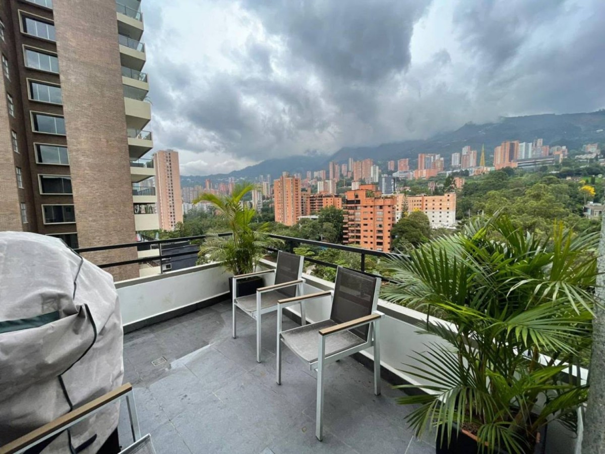 Apartment for sale in El Poblado, Medellín 5