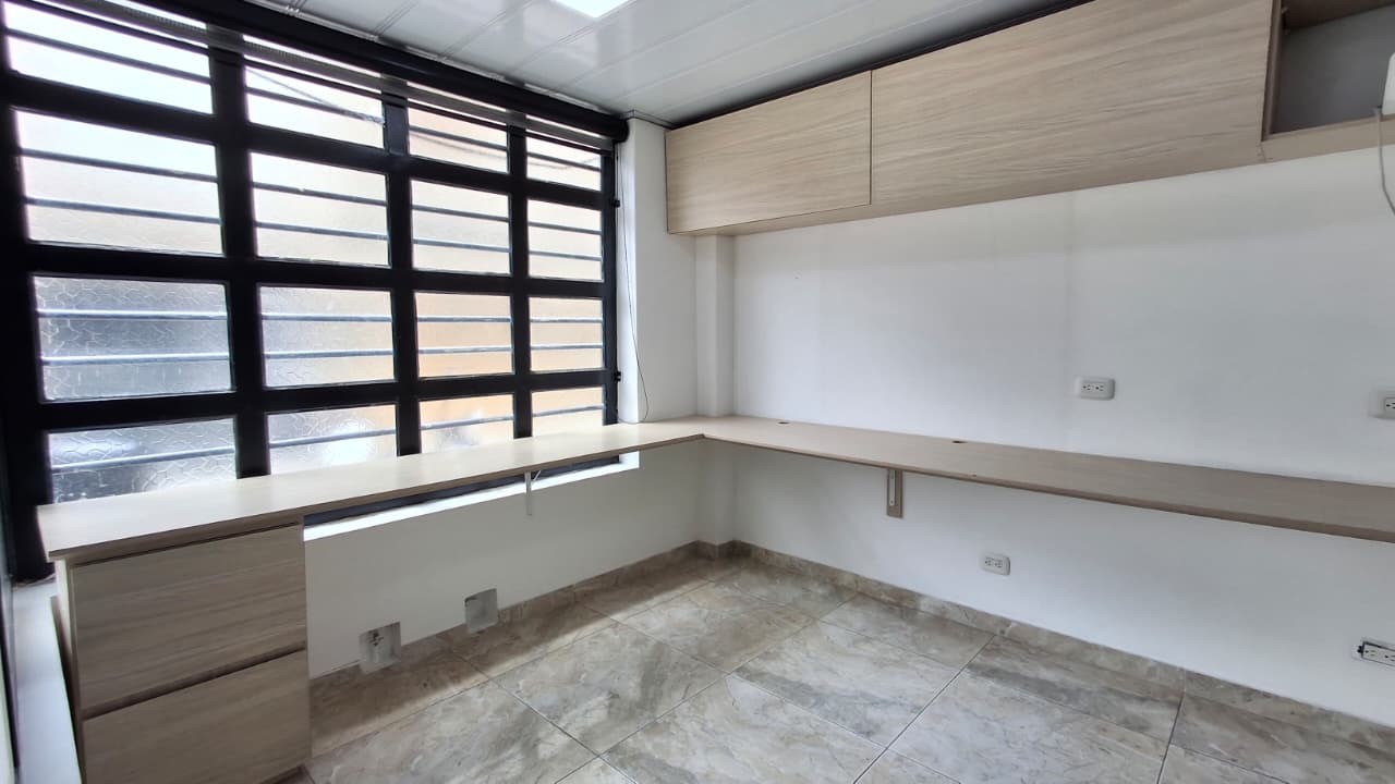Casa en venta en Villa Del Rio, Bogotá · foto 8 de 24
