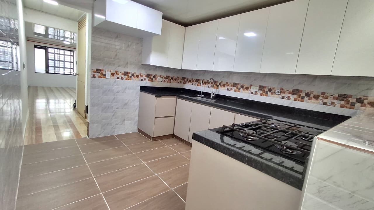 Casa en venta en Villa Del Rio, Bogotá · foto 4 de 24