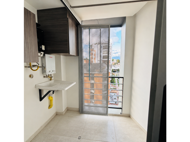 Apartaestudio en venta en La Castellana, Armenia, 41 m² · foto 6 de 15