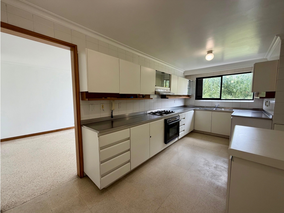 Apartamento en venta en Milla De Oro, Medellín · foto 9 de 13