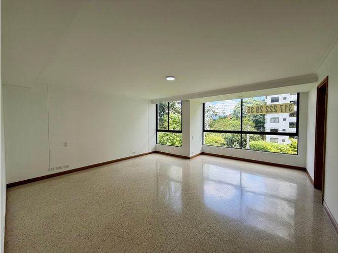 Apartamento de 3 alcobas en arriendo en Milla De Oro, Medellín, 195 m² · foto 6 de 13