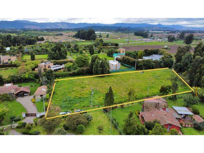 Lote en venta en Pueblo Viejo, Cota, 4993 m² · foto 2 de 24