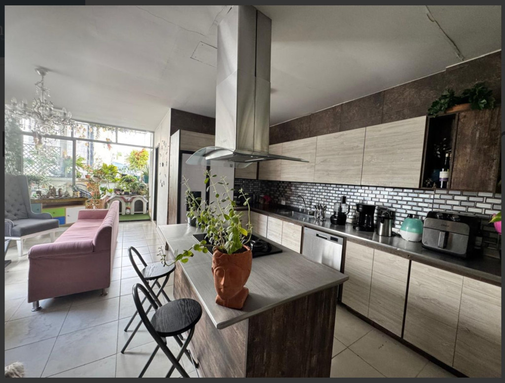 Apartamento en venta en Sector Plaza De Bolivar, Pereira · foto 2 de 10