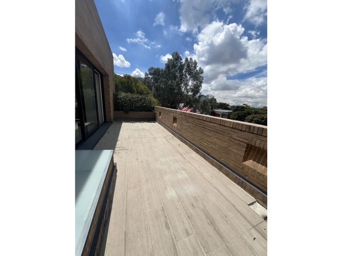 Apartamento de 3 alcobas en venta en Santa Barbara Alta, Bogotá, 447 m² · foto 9 de 24