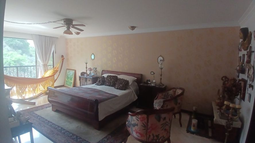 Apartamento de 4 alcobas en venta en Normandia, Cali, 280 m² · foto 12 de 24
