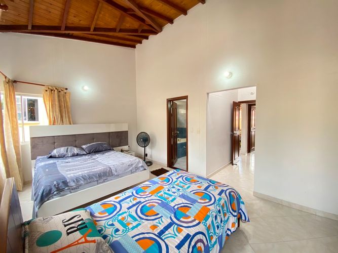 Casa de 3 alcobas en venta en Cañaveral, Floridablanca, 225 m² · foto 9 de 24