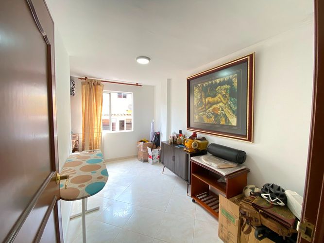 Casa de 3 alcobas en venta en Cañaveral, Floridablanca, 225 m² · foto 22 de 24