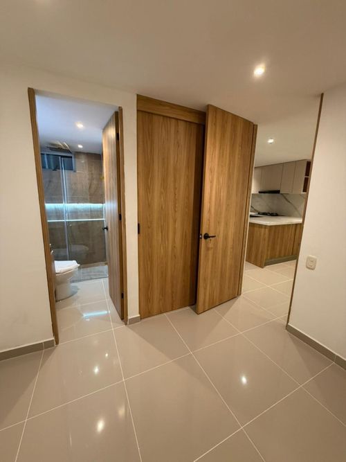 Apartamento de 2 alcobas en venta en Bochalema, Cali, 58 m² · foto 5 de 14