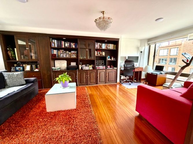 Apartamento en venta en Santa Barbara, Bogotá · foto 6 de 24