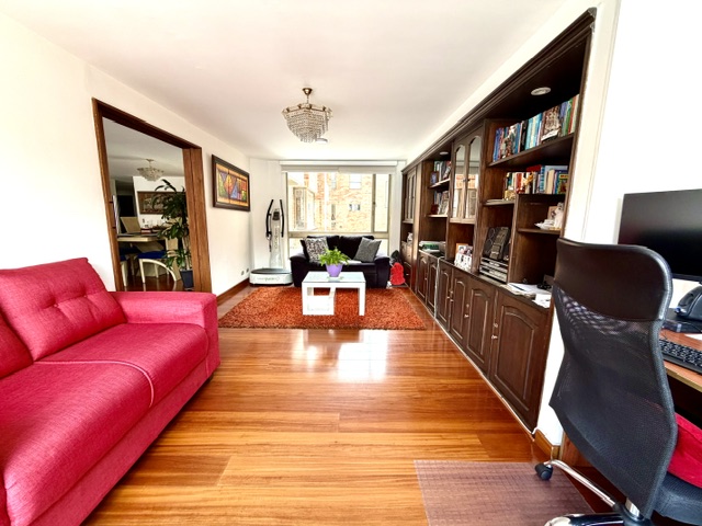 Apartamento en venta en Santa Barbara, Bogotá · foto 7 de 24