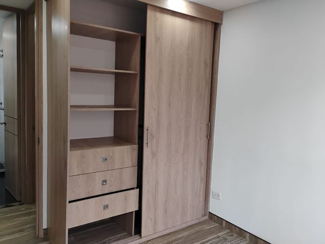Apartamento de 4 alcobas en venta en La Prosperidad, Madrid, 64 m² · foto 8 de 24