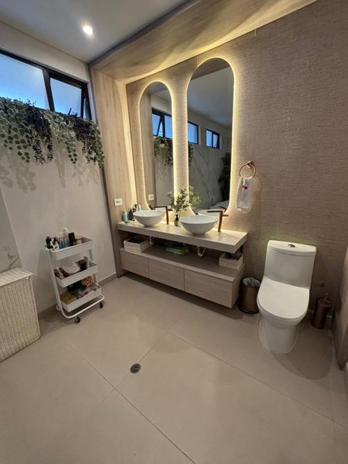 Casa de 5 alcobas en arriendo en Quirinal, Bogotá, 160 m² · foto 14 de 19