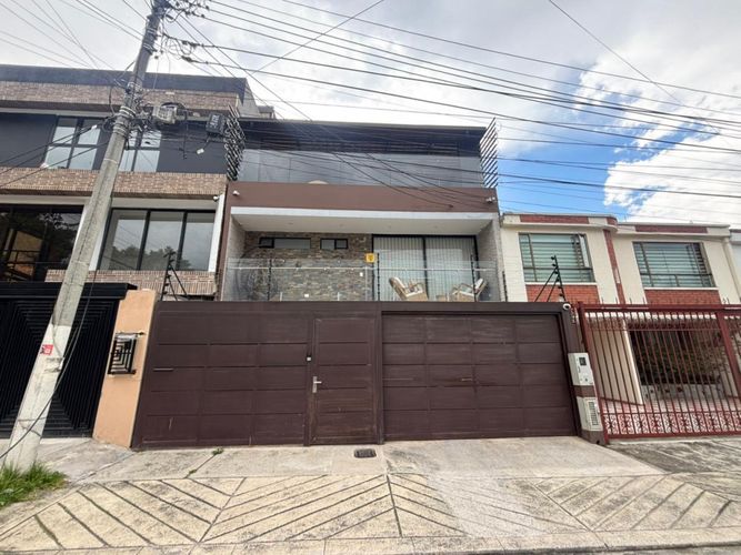 Casa de 5 alcobas en arriendo en Quirinal, Bogotá, 160 m² · foto 19 de 19