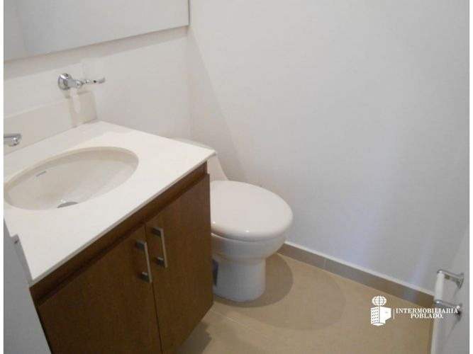 Apartamento de 2 alcobas en arriendo en Loma De Los Gonzalez, Medellín, 86 m² · foto 5 de 15