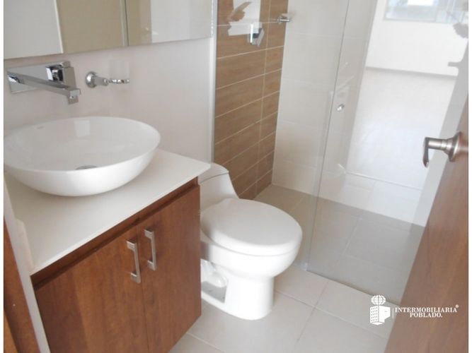 Apartamento de 2 alcobas en arriendo en Loma De Los Gonzalez, Medellín, 86 m² · foto 10 de 15