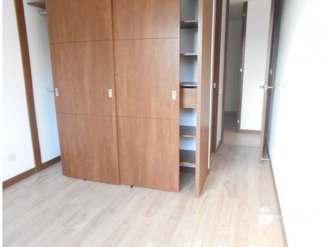 Apartamento de 2 alcobas en arriendo en Loma De Los Gonzalez, Medellín, 86 m² · foto 12 de 15