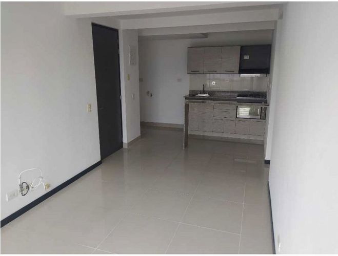 Apartamento de 3 alcobas en venta en El Rincón, Medellín, 55 m² · foto 3 de 13