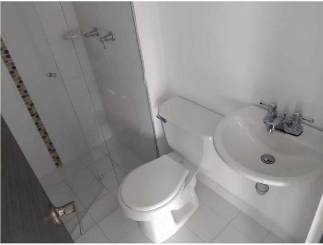 Apartamento de 3 alcobas en venta en El Rincón, Medellín, 55 m² · foto 13 de 13