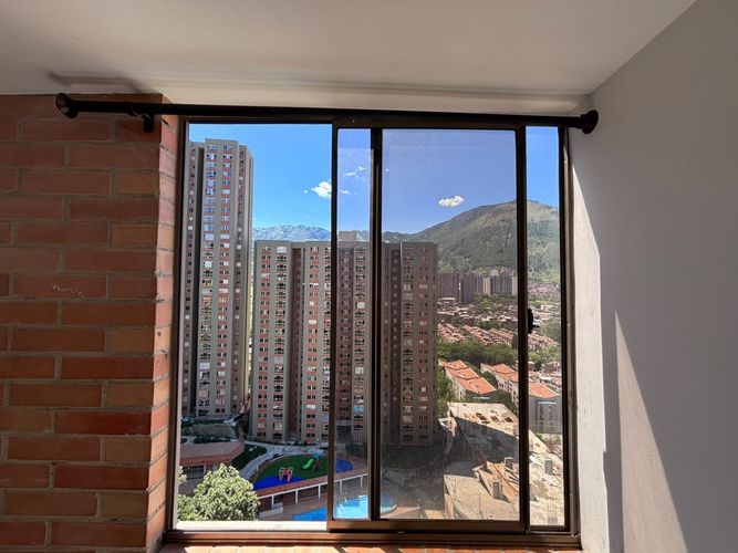 Apartamento de 3 alcobas en venta en Bello Horizonte, Bello, 52 m² · foto 9 de 24