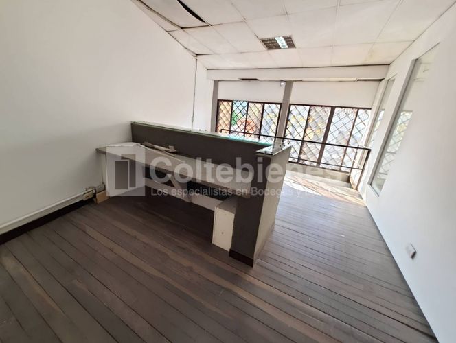Bodega en arriendo en Colombia, Medellín, 180 m² · foto 10 de 14