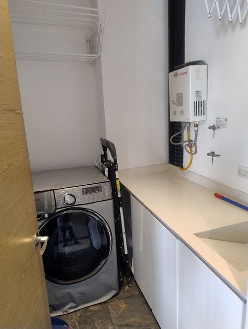 Apartamento de 1 alcoba en arriendo en San Lucas, Medellín, 90 m² · foto 6 de 24
