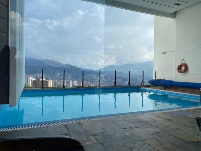 Apartamento de 1 alcoba en arriendo en San Lucas, Medellín, 90 m² · foto 16 de 24