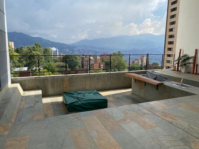 Apartamento de 1 alcoba en arriendo en San Lucas, Medellín, 90 m² · foto 17 de 24
