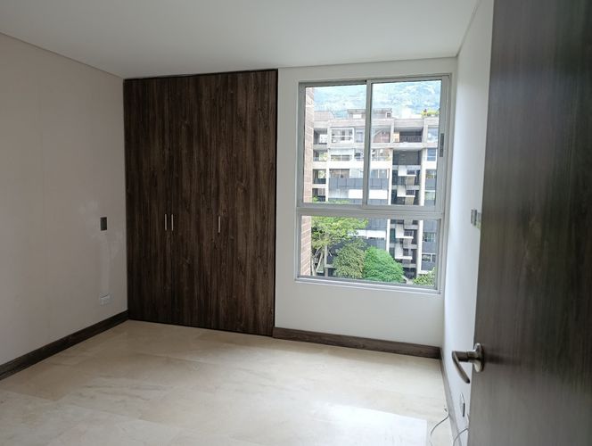 Apartamento de 3 alcobas en arriendo en Vía Las Palmas, Medellín, 150 m² · foto 20 de 24