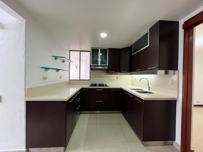 Casa de 3 alcobas en venta en Santa Catalina, Envigado, 218 m² · foto 6 de 20