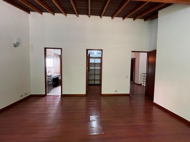Casa de 3 alcobas en venta en Santa Catalina, Envigado, 218 m² · foto 10 de 20