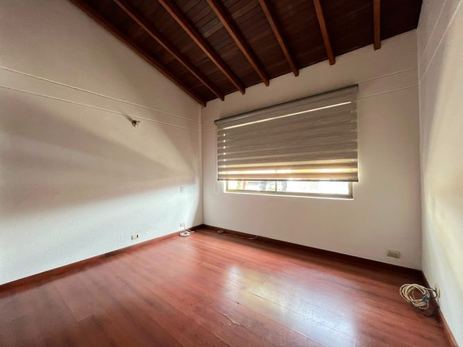 Casa de 3 alcobas en venta en Santa Catalina, Envigado, 218 m² · foto 9 de 20