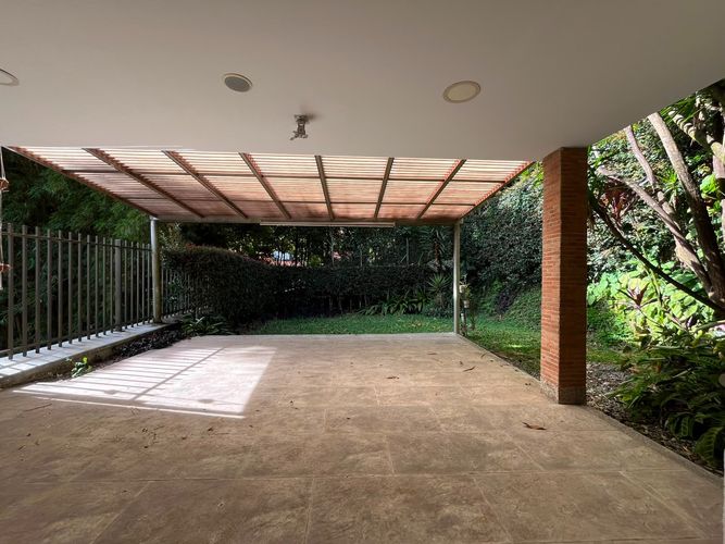 Casa de 3 alcobas en venta en Santa Catalina, Envigado, 218 m² · foto 19 de 20