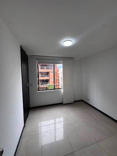 Apartamento en arriendo en Laureles, Medellín · foto 6 de 15