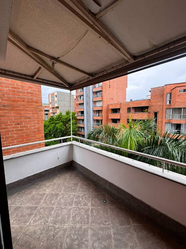 Apartamento en arriendo en Laureles, Medellín · foto 12 de 15