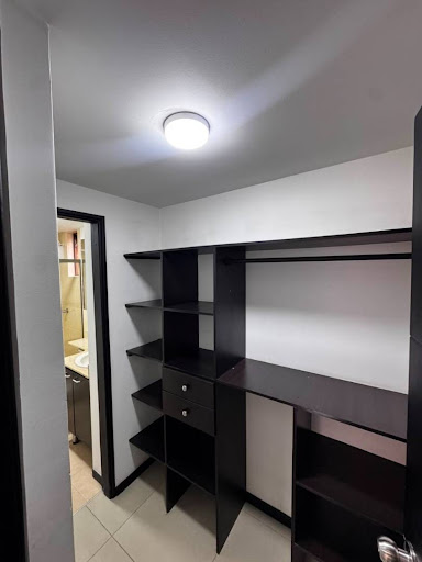 Apartamento en arriendo en Laureles, Medellín · foto 13 de 15