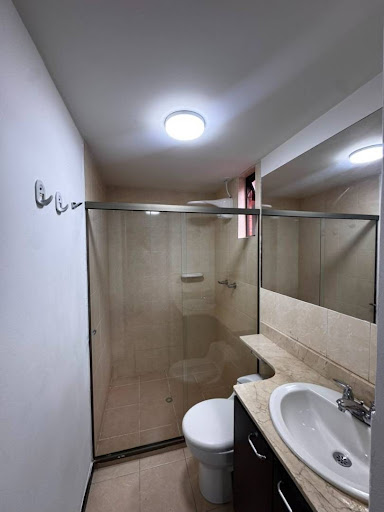 Apartamento en arriendo en Laureles, Medellín · foto 14 de 15