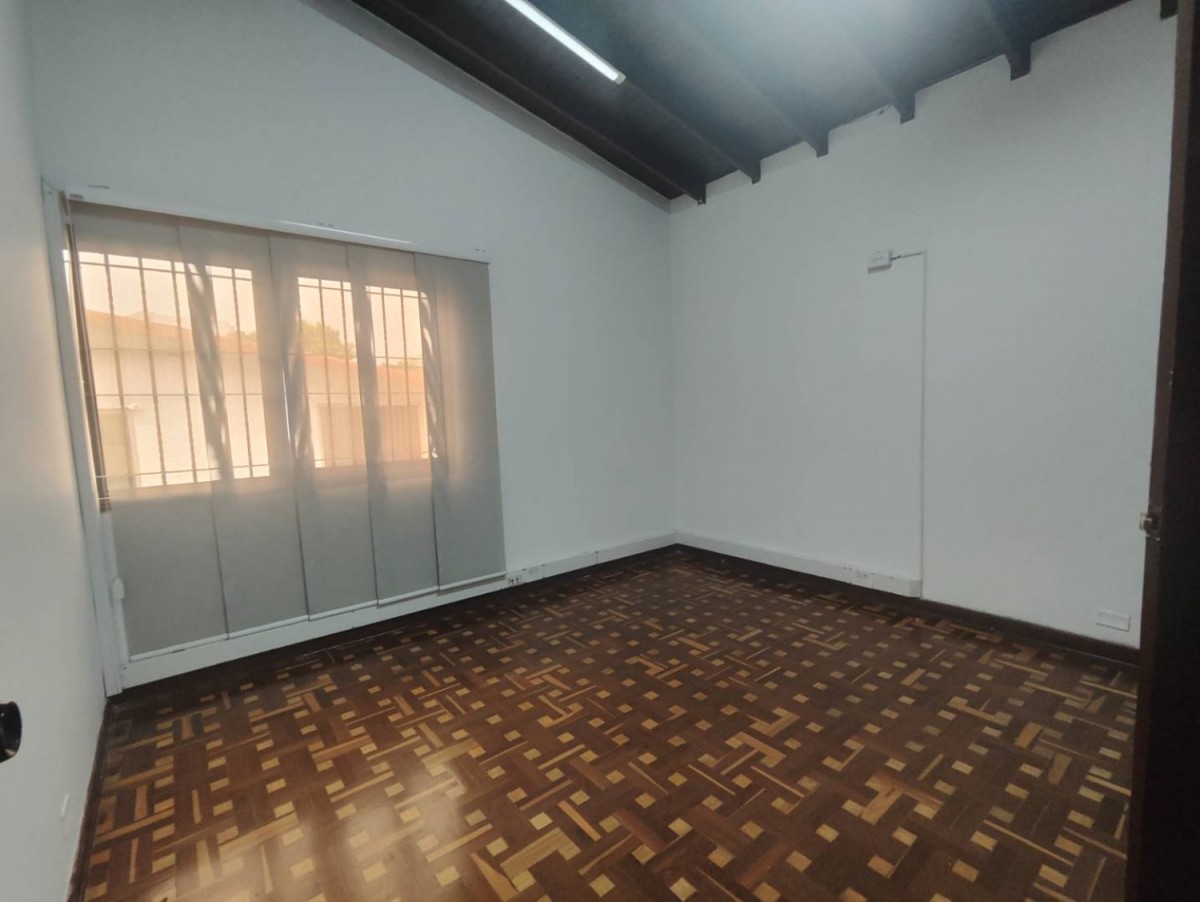 Casa en arriendo en La Aguacatala, Medellín · foto 12 de 24