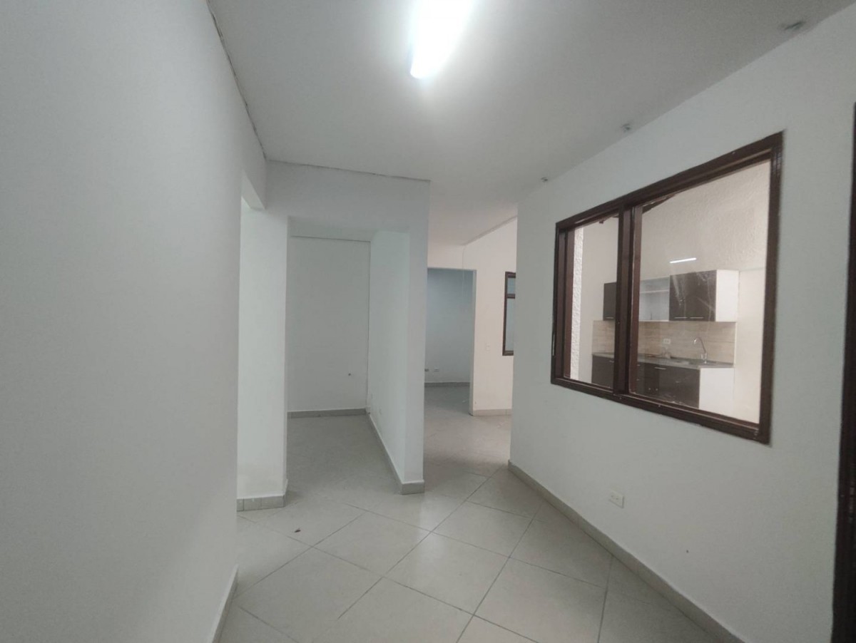 Casa en arriendo en La Aguacatala, Medellín · foto 18 de 24