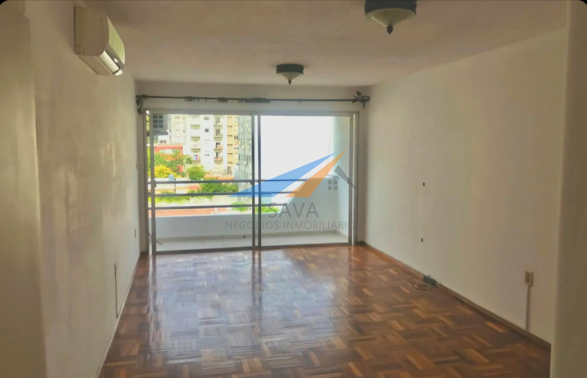 Alquiler Apartamento 1 Dormitorio en Pocitos! Garage Incluido! Excelente Ubicación! · Foto 1