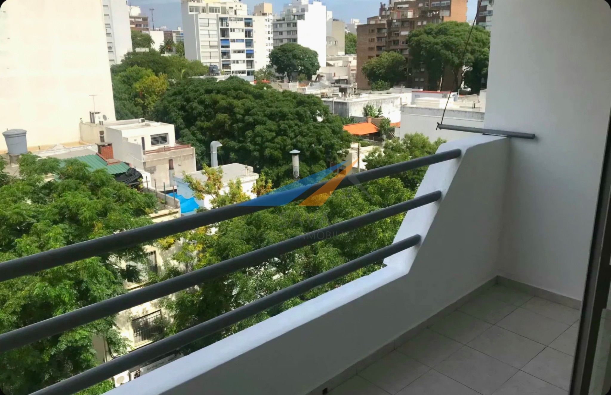 Alquiler Apartamento 1 Dormitorio en Pocitos! Garage Incluido! Excelente Ubicación! · Foto 3
