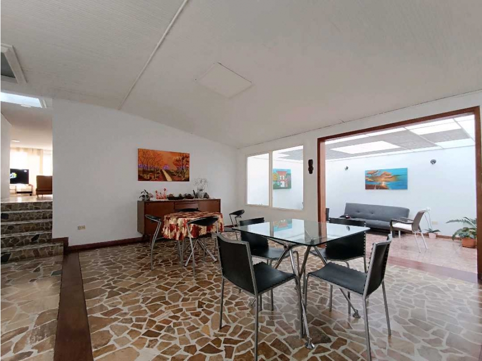 Casa en venta en Guayacanes, Manizales · foto 3 de 24