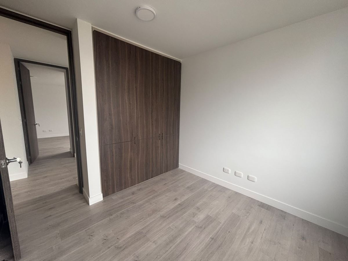 Apartamento en venta en Lagos De Torca, Bogotá · foto 13 de 24