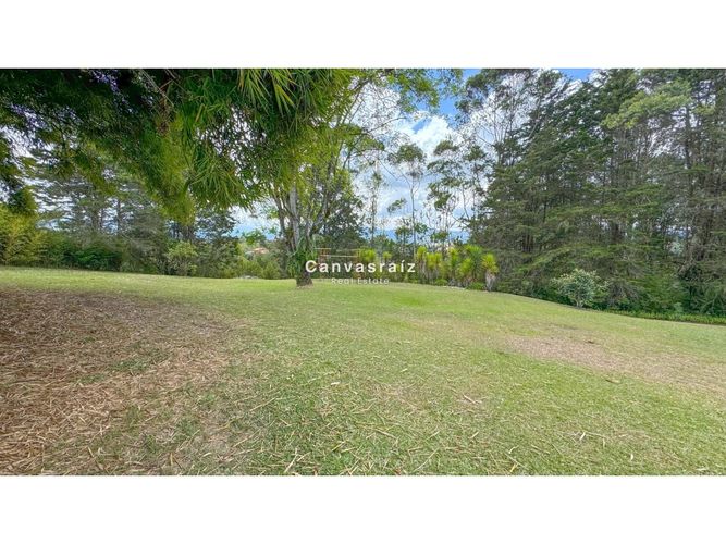 Finca en venta en Chaparral, Guarne, 380 m² · foto 10 de 14