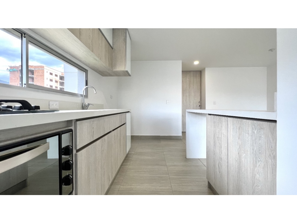 Apartamento en venta en El Carmelo Ii, Sabaneta · foto 3 de 11