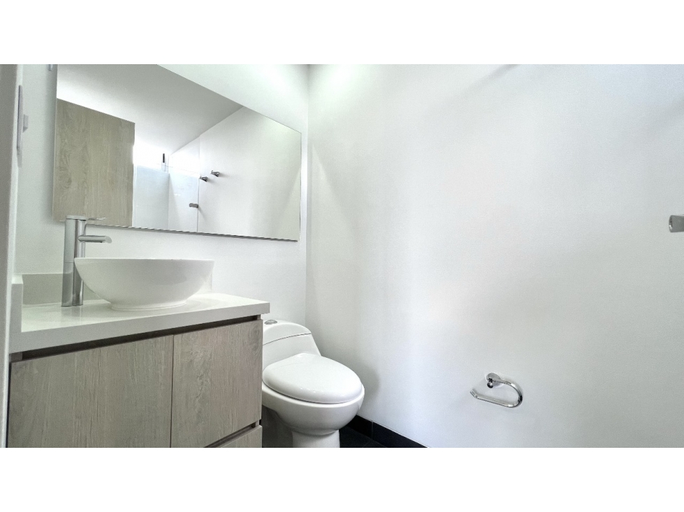Apartamento en venta en El Carmelo Ii, Sabaneta · foto 5 de 11
