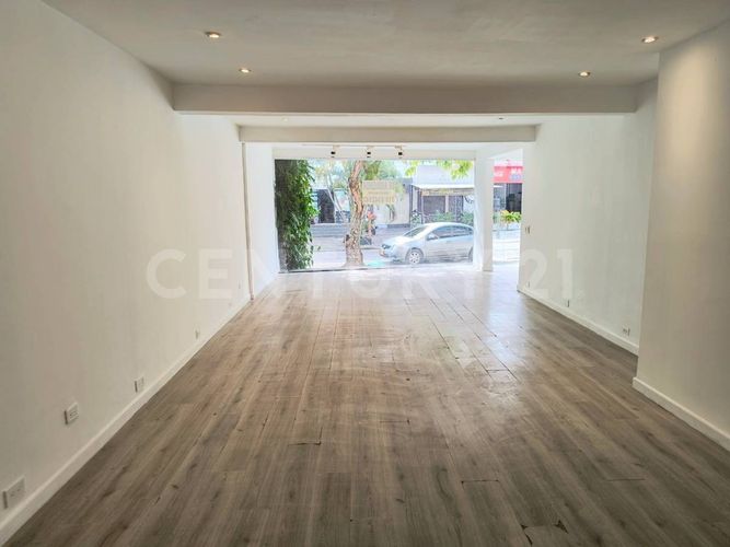 Local en arriendo en Granada, Cali, 116 m² · foto 2 de 17